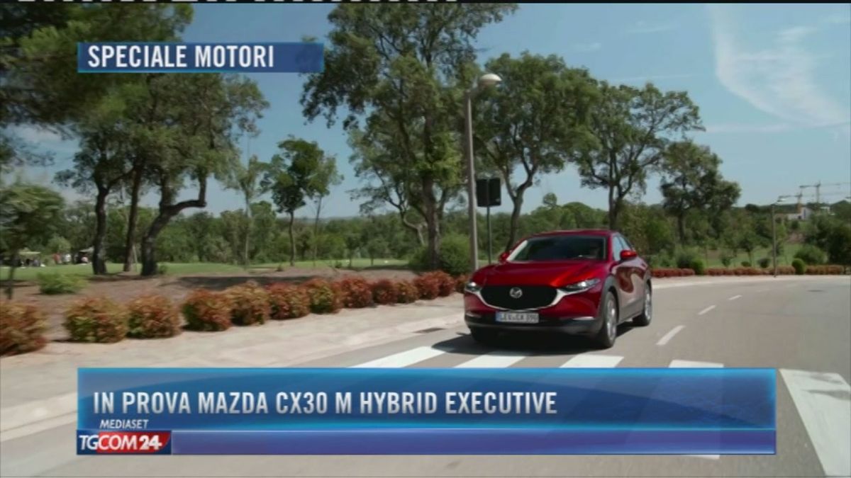 In prova Mazda Cx 30 M Hybrid Executive