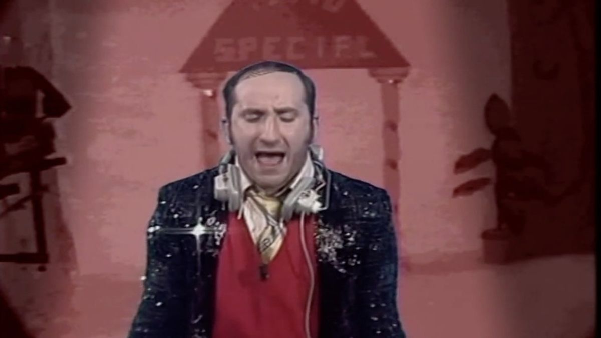 Quando Antonio Albanese spiegava il Natale di Frengo a "Mai dire Gol" 