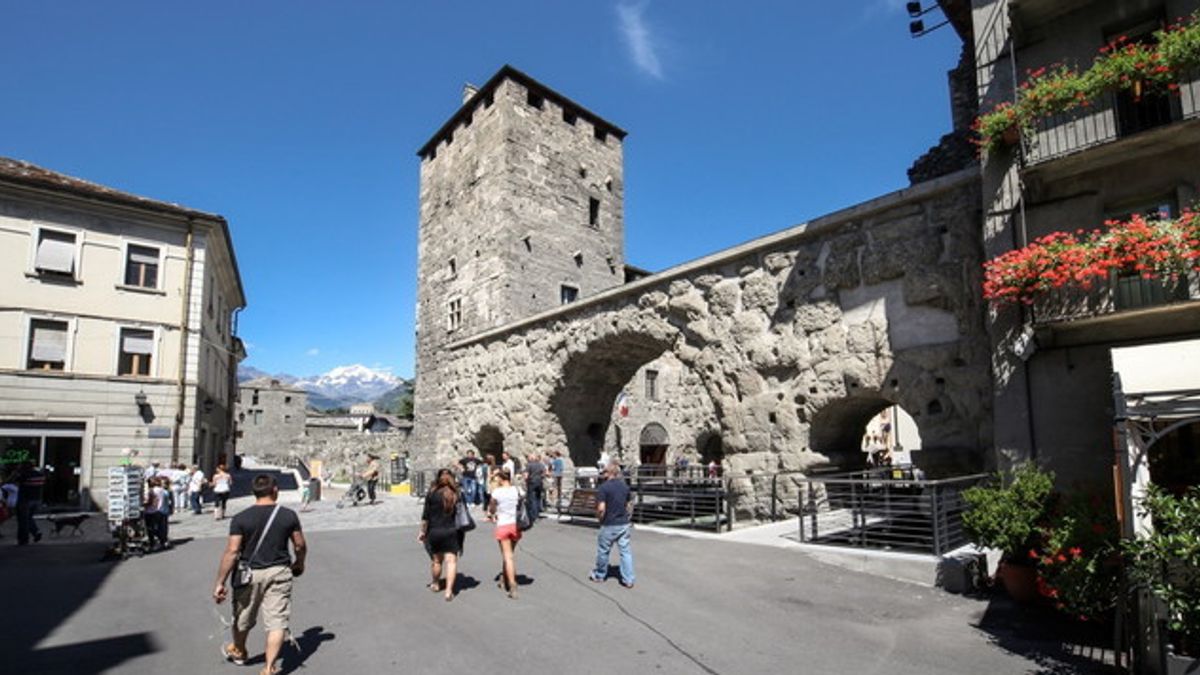 Torre dei Signori e Porta Pretoria