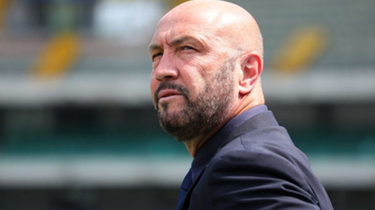  WALTER ZENGA - aspetta una chiamata dopo l'esonero dello scorso anno a Venezia