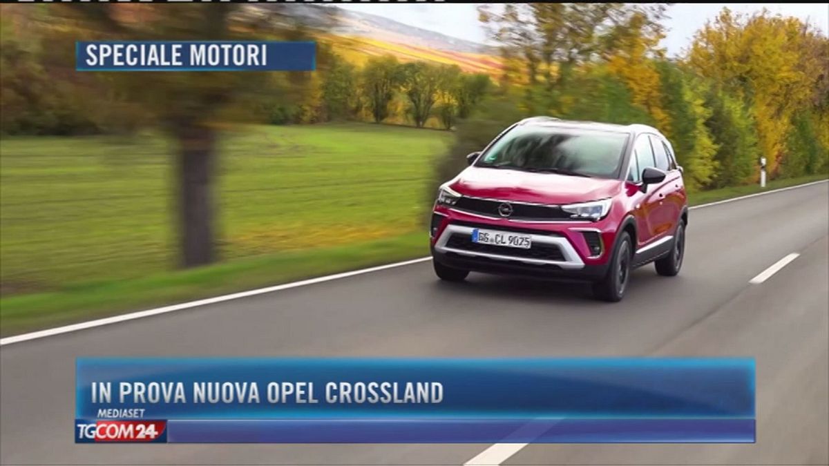 In prova nuova Opel Crossland
