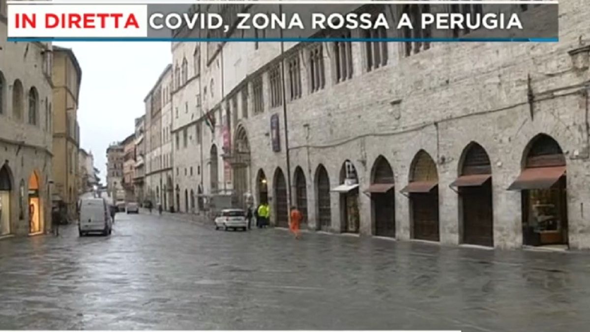 Perugia zona rossa, la città è deserta