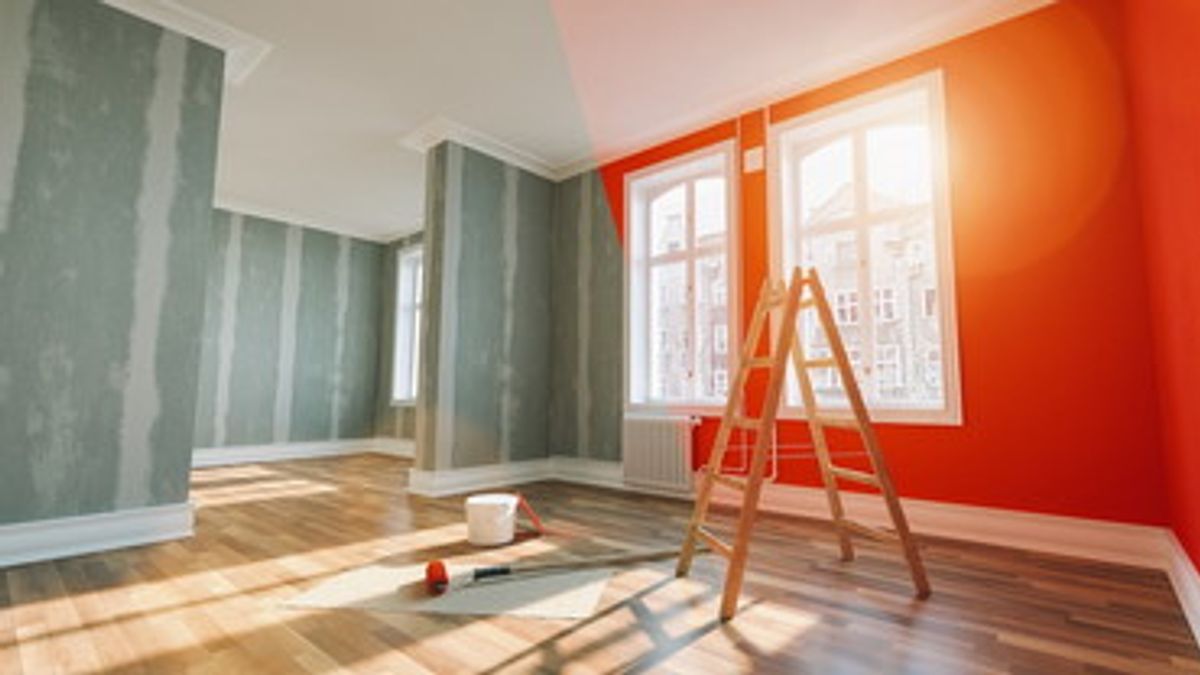 Painting,Wall,Red,In,Room,Before,And,After,Restoration,Or