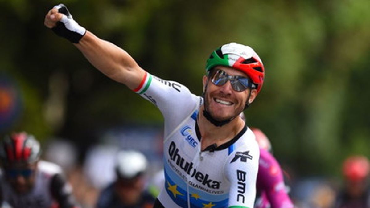 Giacomo Nizzolo ha vinto in volata la tappa Ravenna-Verona di 198 km. Al secondo e terzo posto si sono classificati rispettivamente Edoardo Affini e Peter Sagan.