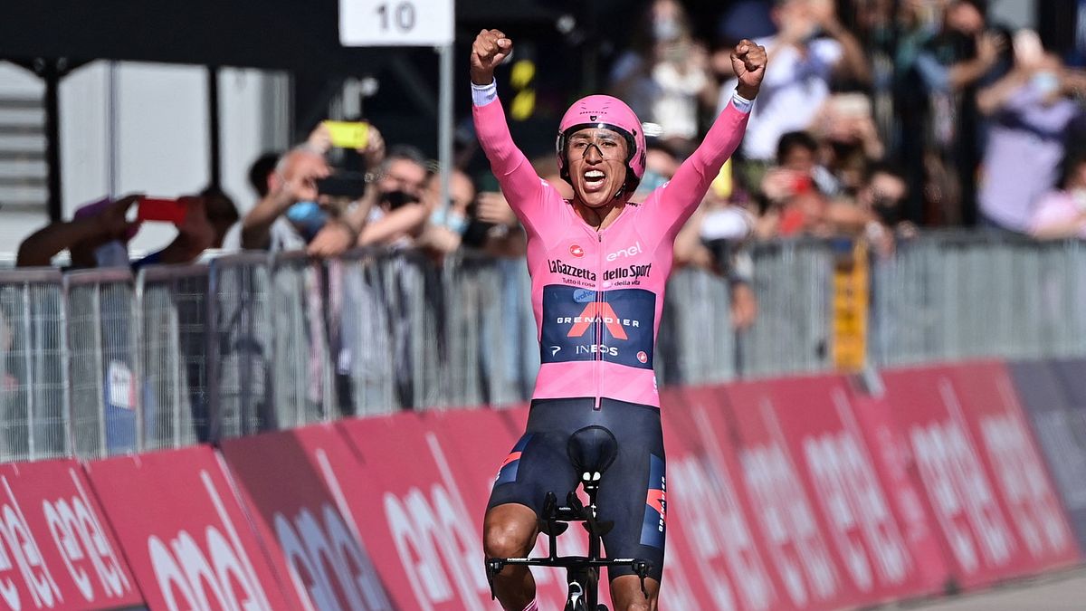 Il colombiano Egan Bernal ha vinto la edizione nº 104 del Giro d'Italia. Nell'ultima tappa, una cronometro individuale con partenza da Senago e arrivo in Piazza Duomo a Milano, si è imposto Filippo Ganna.