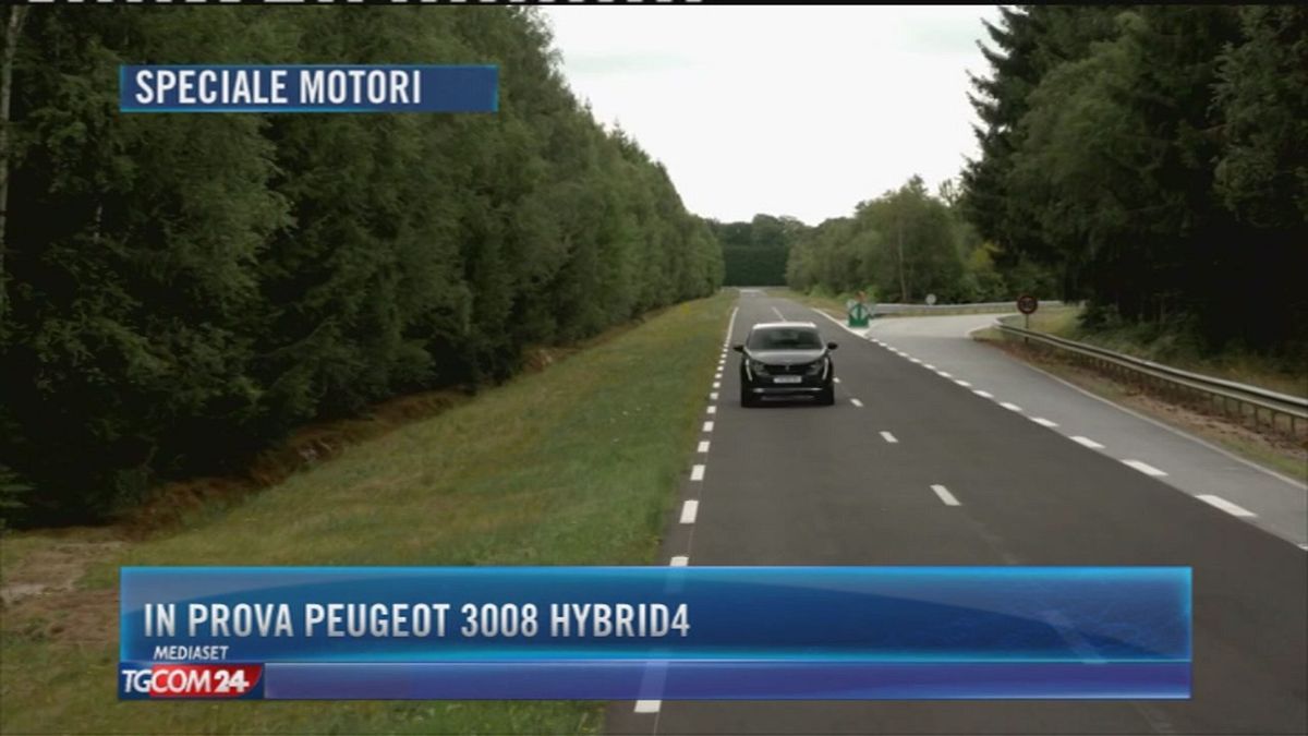 In prova Peugeot 3008 Hybrid4