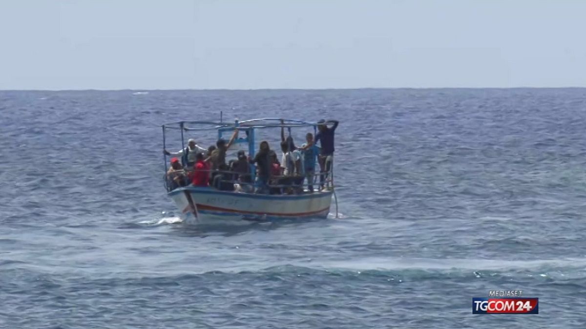 18.00 LAMPEDUSA, LO SBARCO DEI MILLE SRV