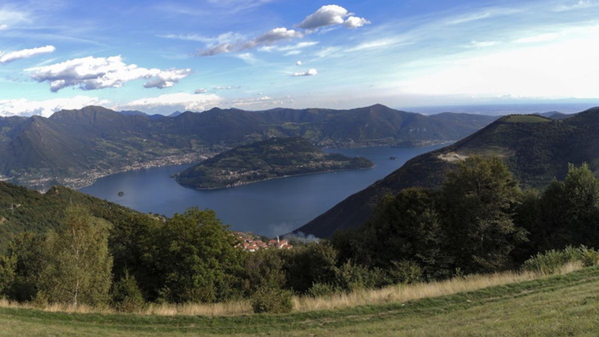 Panoramica su lago d'Iseo 