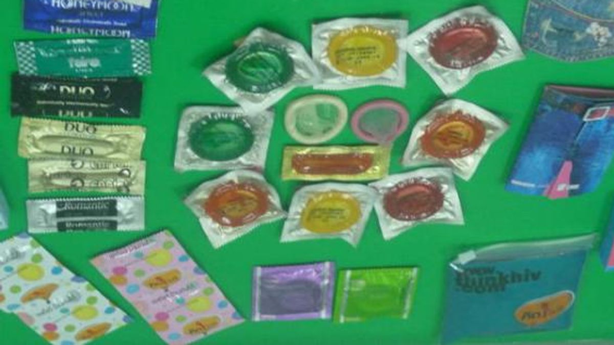 Museo del Condom a Nonthaburi, Thailandia - Qui ci sono i più grandi produttori di preservativi al mondo e lo scopo di questo museo è dare un'immagine positiva di questi contraccettivi. Con una stanza dedicata all'esposizione e di attrezzi usati per testare i profilattici, le risate sono garantite.