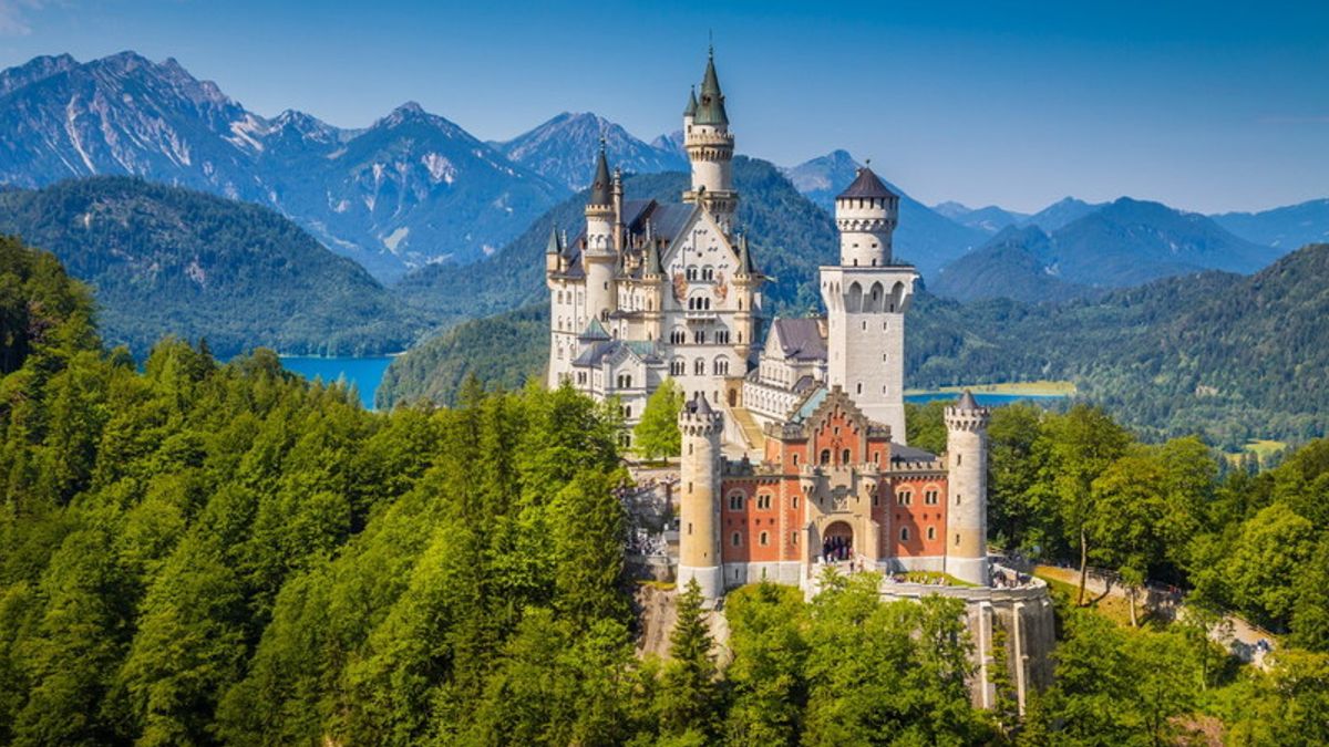 Castello di Neuschwanstein, Baviera, Germania 