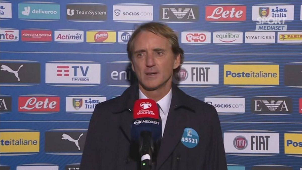 Mancini: "C'è da soffrire fino alla fine: lo faremo"