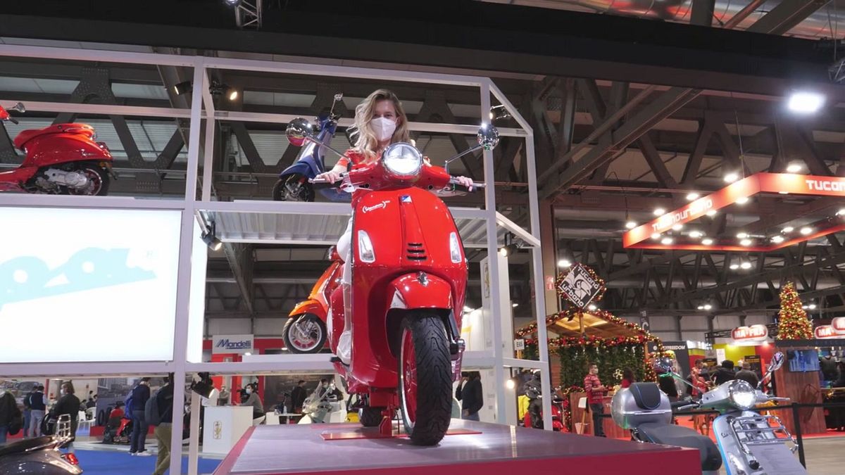 Vespa Elettrica Red