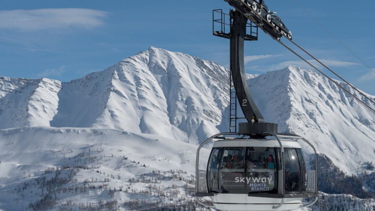 Monte Bianco, Punta Helbronner , la funivia SkyWay