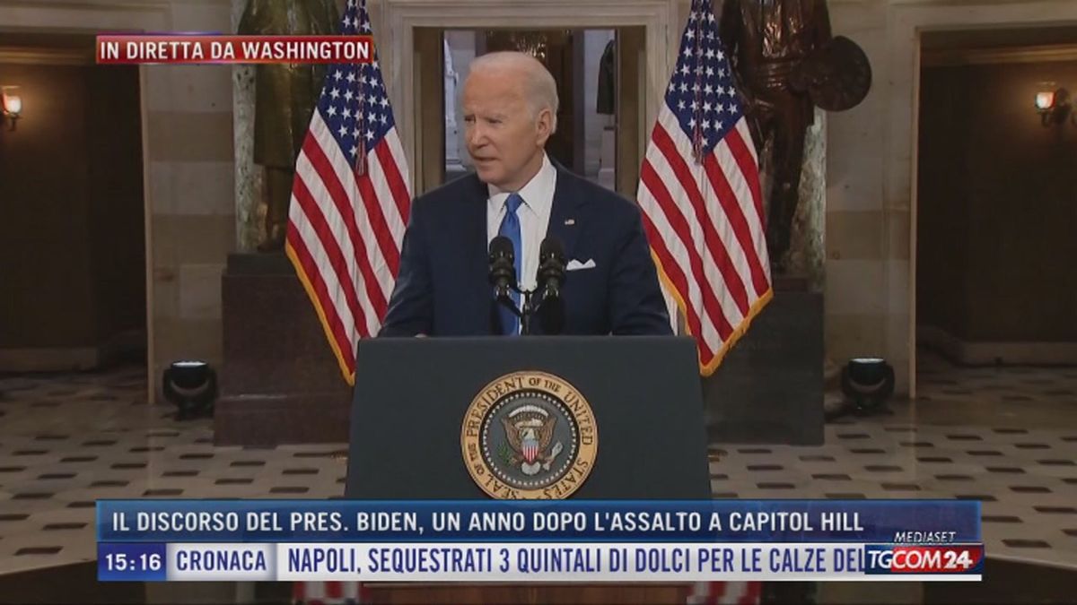 Capitol Hill, Biden: "Trump guidava la folla all'attacco"