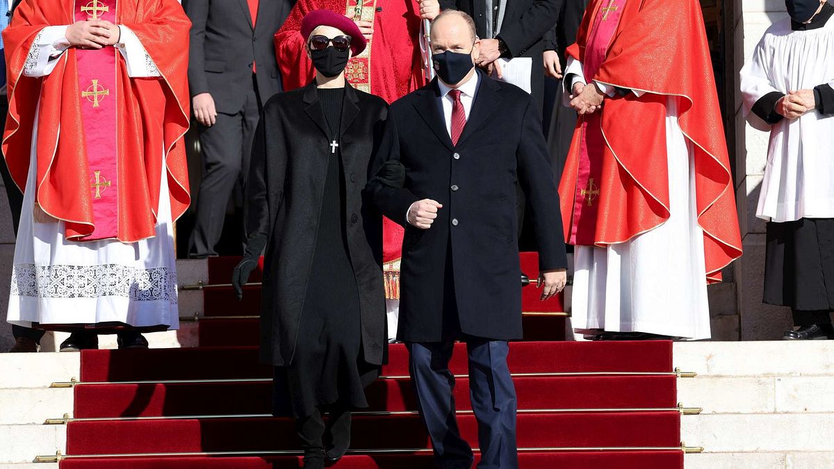 Il principe Alberto e Charlene alla festa di Santa Devota nel gennaio 2021