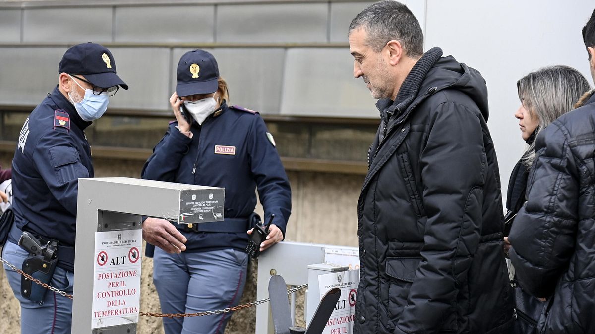 I genitori di Luca Sacchi al processo