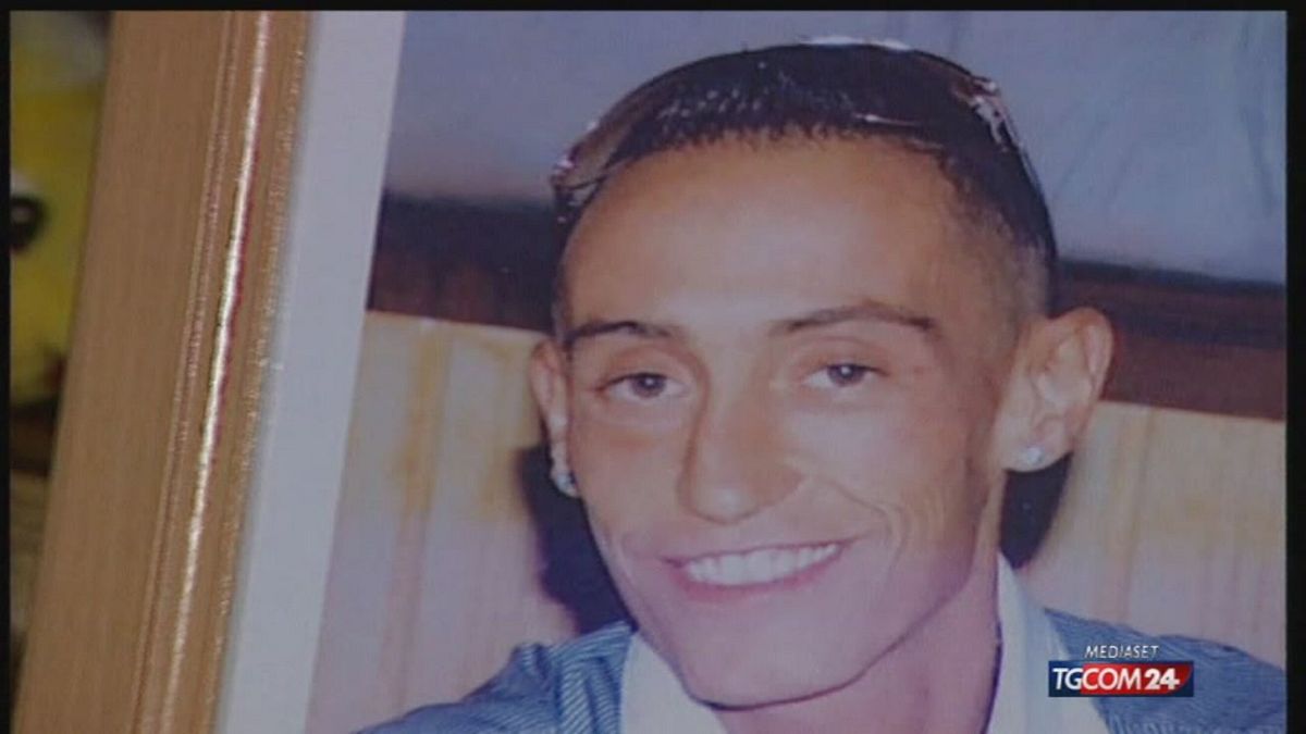 Procura di Roma: "Cucchi fu assassinato"