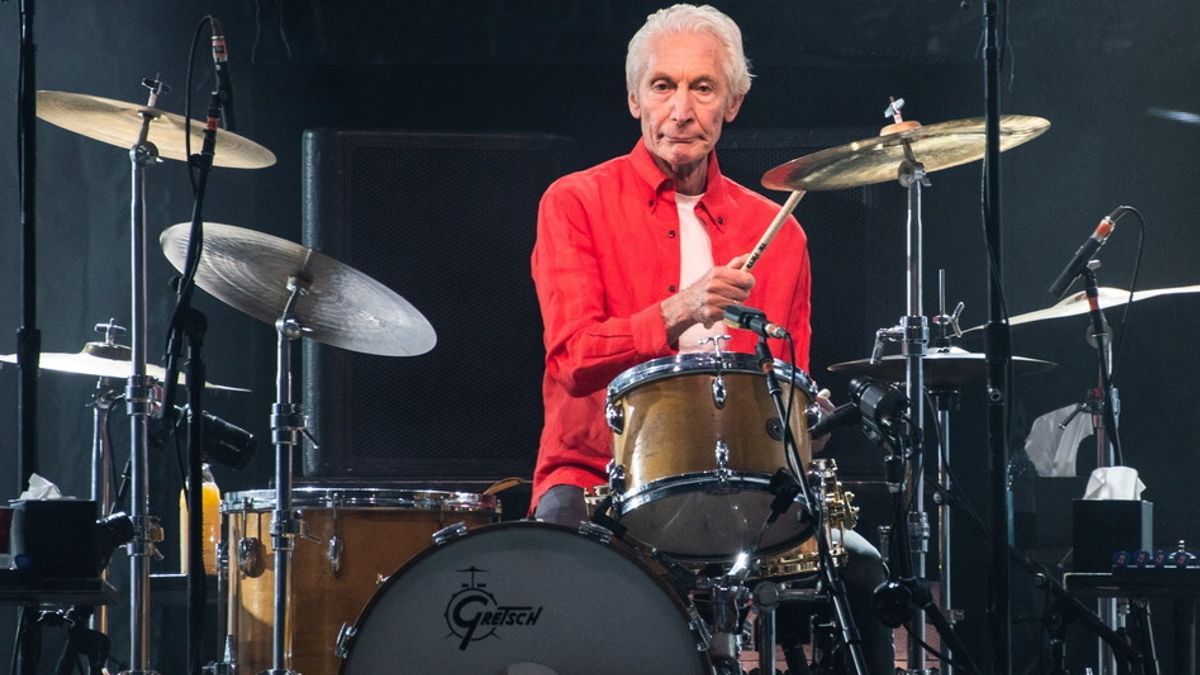 Charlie Watts, il culto dell'eleganza: la passione per gli abiti sartoriali 