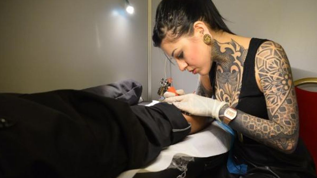  Tatuatrice