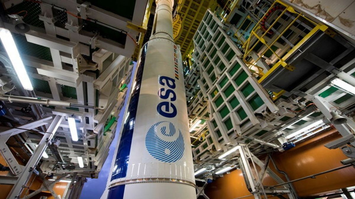  Vega VV04 pronto per il decollo nello spazioporto in GUyana francese 2015 Foto: ESA S. Corvaja