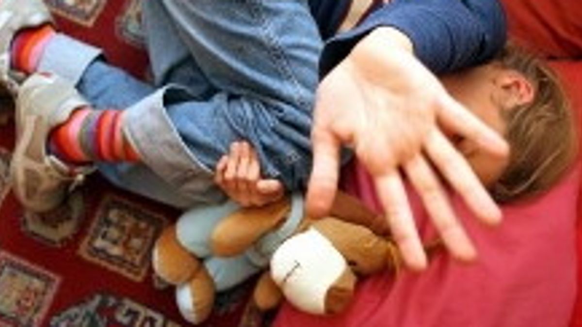 Violenza Pedofilia Minori Bambini 