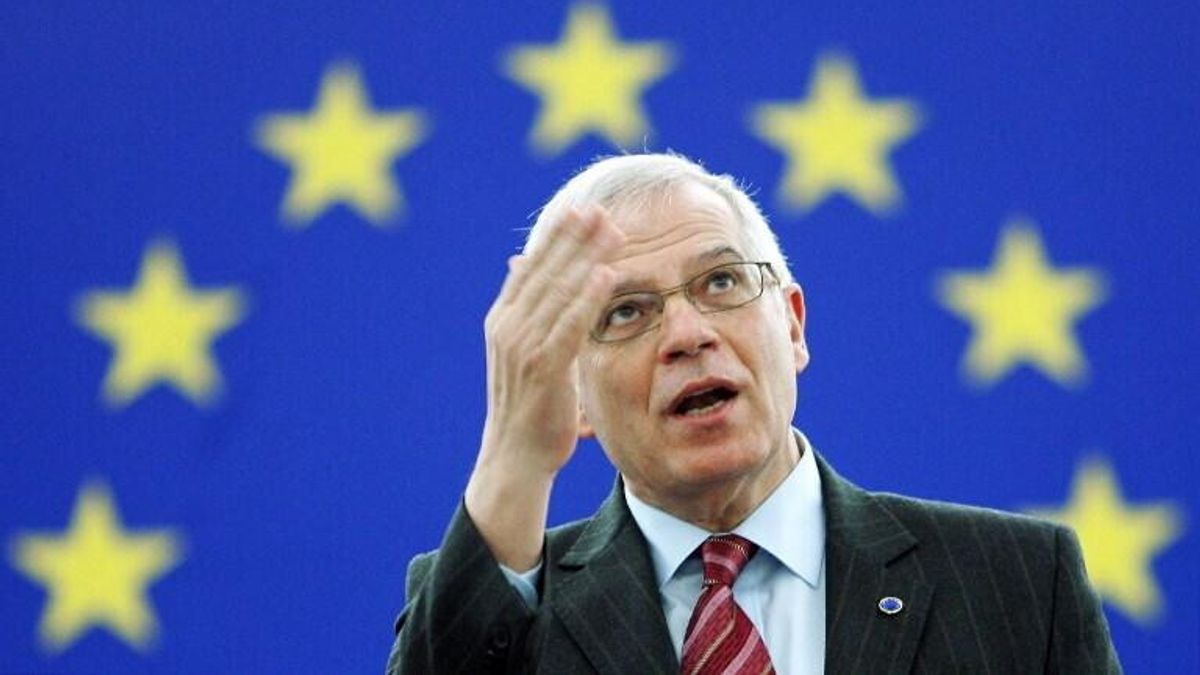 Josep Borrell, Esteri