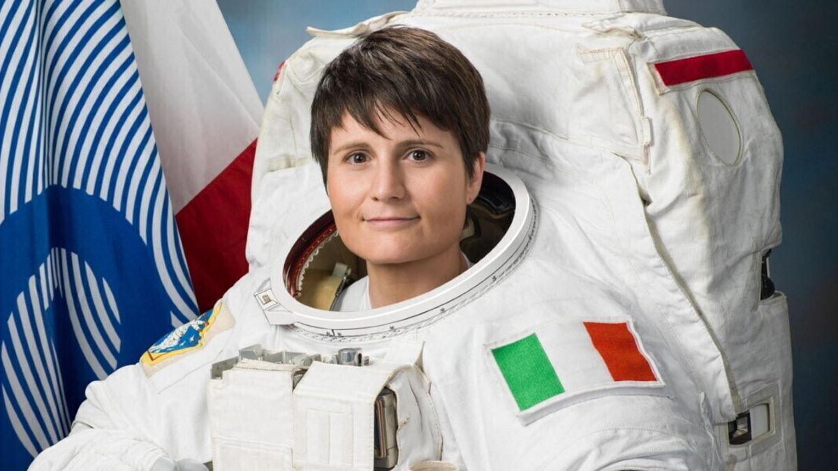 L'astronauta italiana Esa Samantha Cristoforetti: sarà la prima donna europea al comando della ISS, la stazione spaziale internazionale