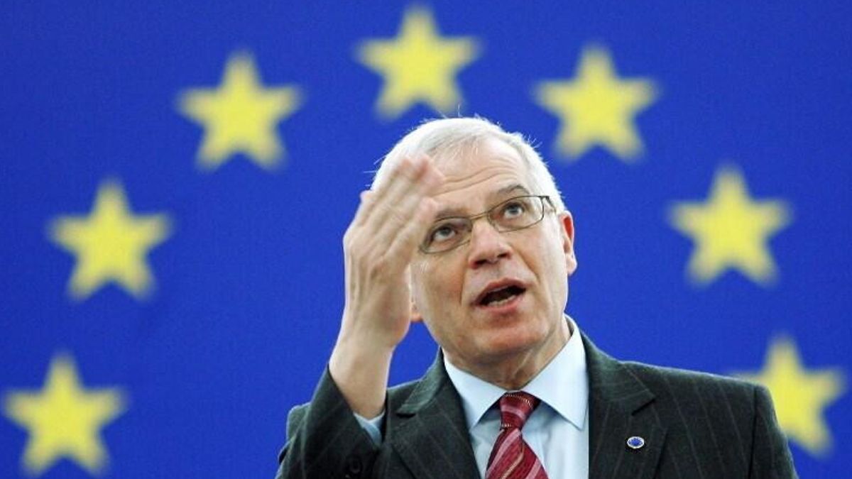 Josep Borrell, Esteri