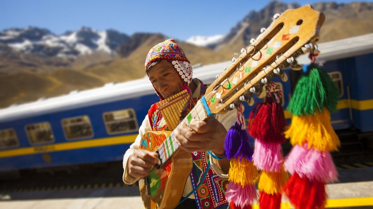 Belmond Andean Explorer 