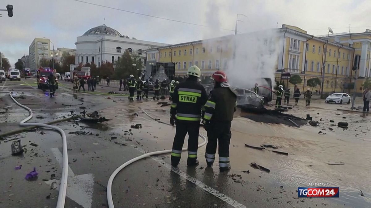 Ucraina, i video della paura: "Siamo bersagli"