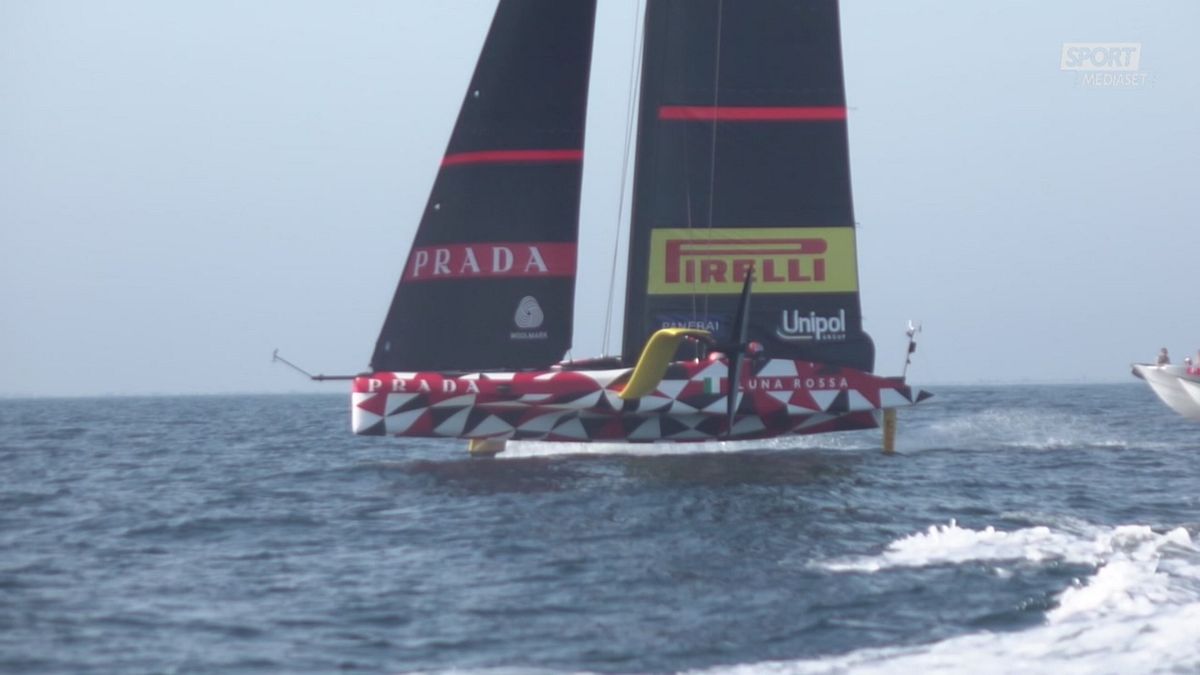 Debutto in acqua per il prototipo di Luna Rossa