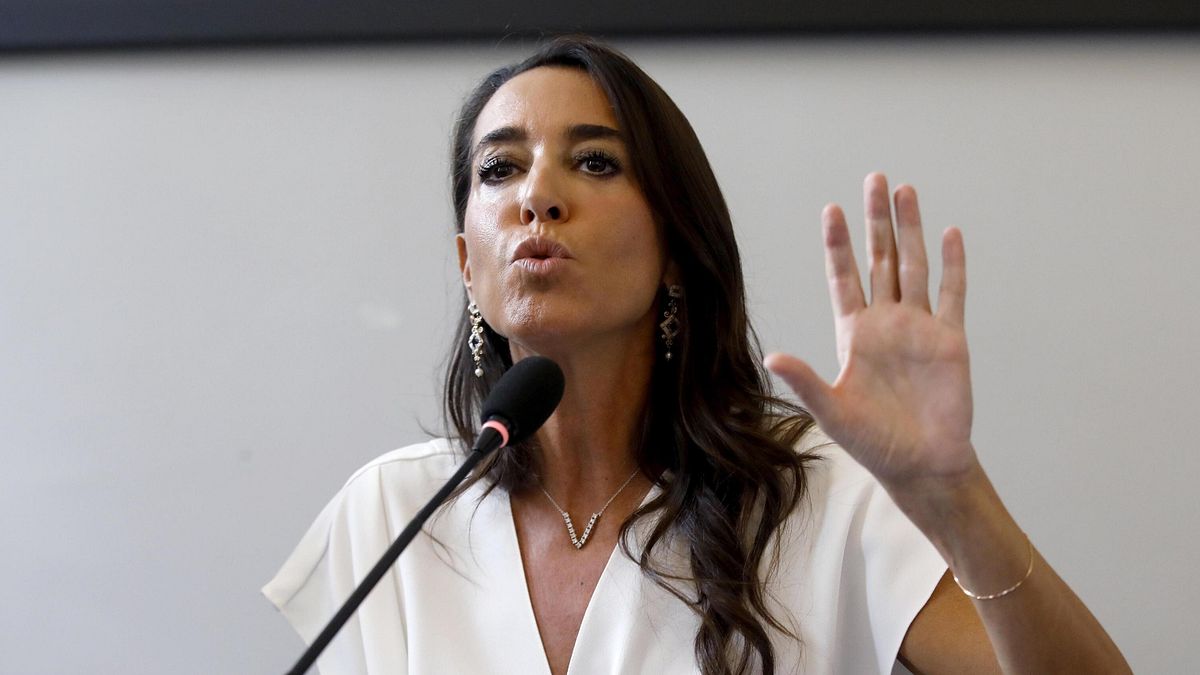 Licia Ronzulli, capogruppo FI al Senato. Nata il 14 settembre 1975 a Milano. Già Senatrice nella XVIII legislatura, è stata membro della Commissione Industria. Candidata con il Popolo della Libertà, è stata eletta eurodeputata nella VII legislatura. 