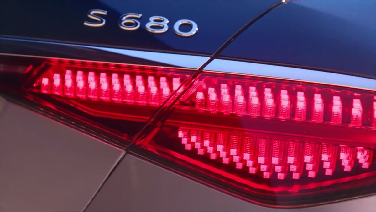 Guarda il lusso della Mercedes-Maybach Haute Voiture