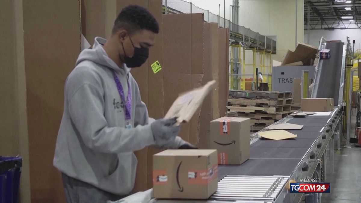 12.00 AMAZON LICENZIA 18 MILA PERSONE SRV