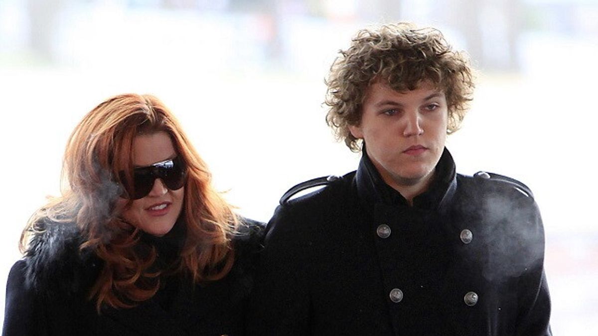 Lisa Marie Presley e il figlio Benjamin Keough