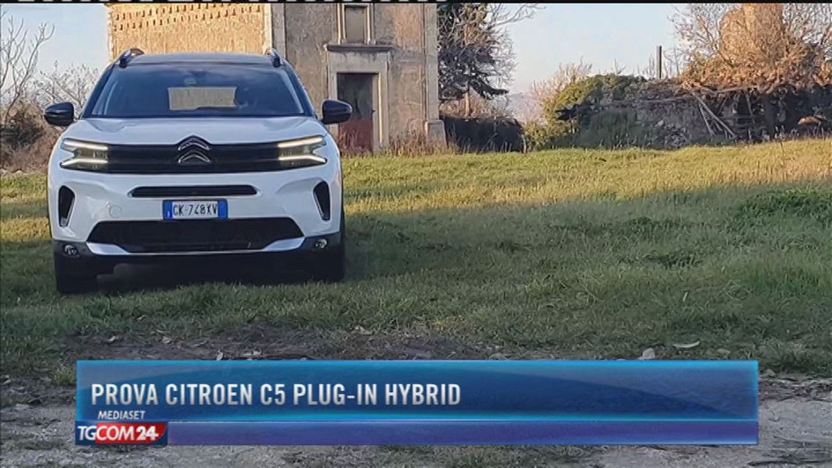 Citroen C5 1.6 225 Shine Pack Plug-in Hybrid in prova