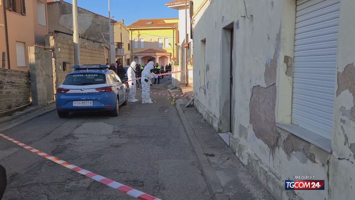 Oristano, donna uccide la figlia 13enne e tenta il suicidio