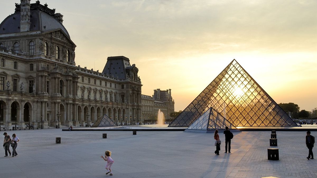 Louvre