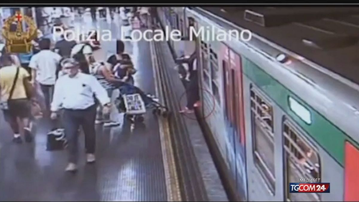 Milano, arrestate borseggiatrici al metro