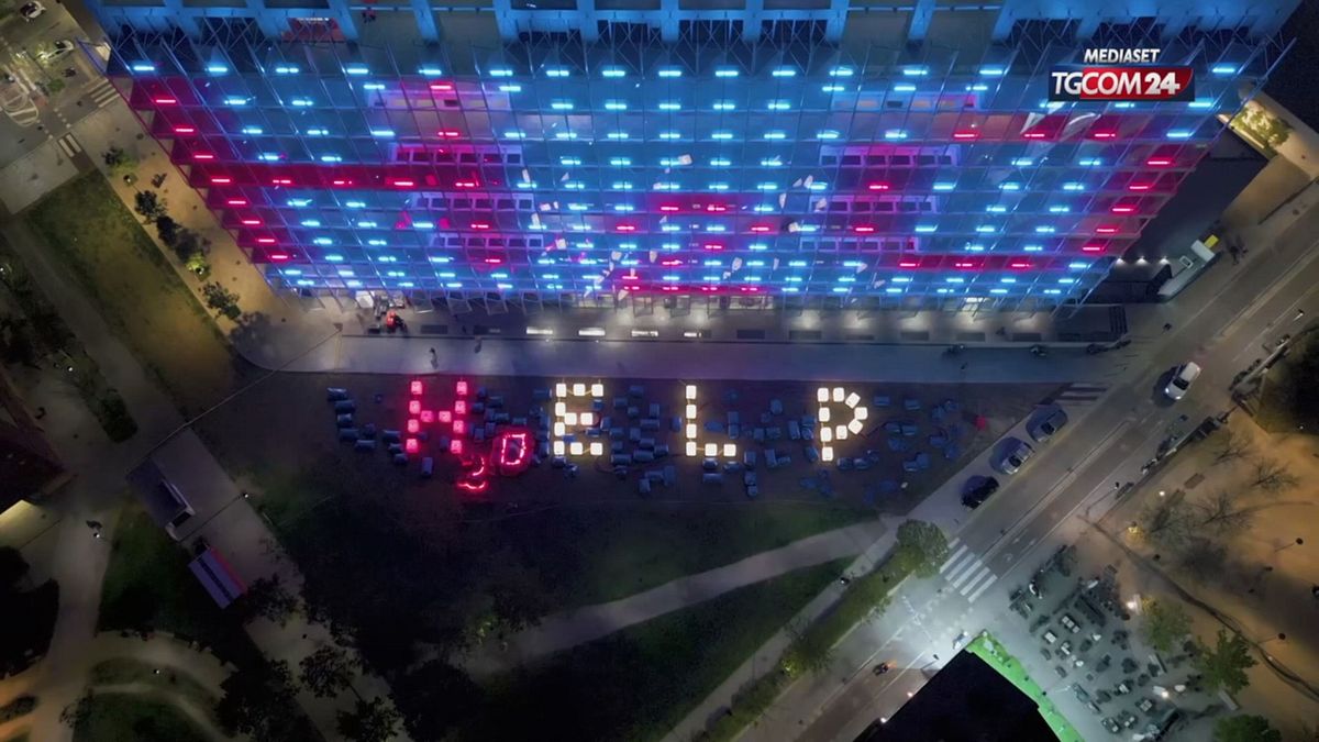 "H2O Help", un'installazione per salvare l'ambiente
