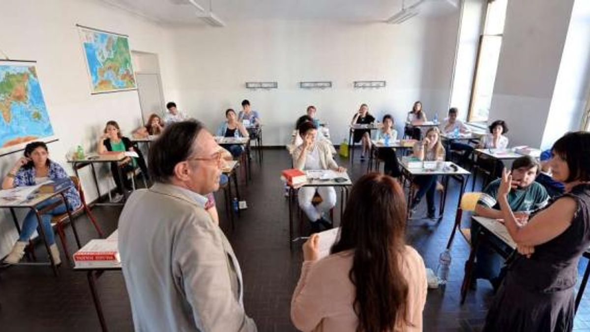 Torino - Prima prova per gli studenti del liceo D'Azeglio