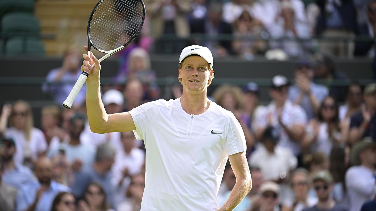 Sinner in semifinale a Wimbledon