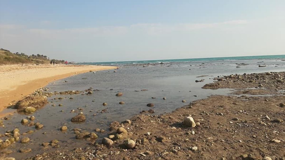 La bassa marea anomala che ha colpito Sciacca (Agrigento)