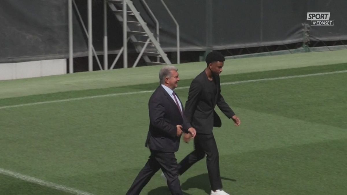 Balde fino al 2028: la firma sul campo con Laporta
