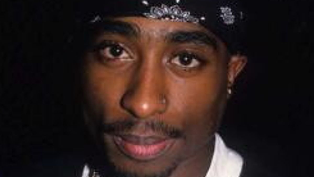Tupac Shakur: omicidio. Ucciso in uno scontro a fuoco tra bande rap rivali