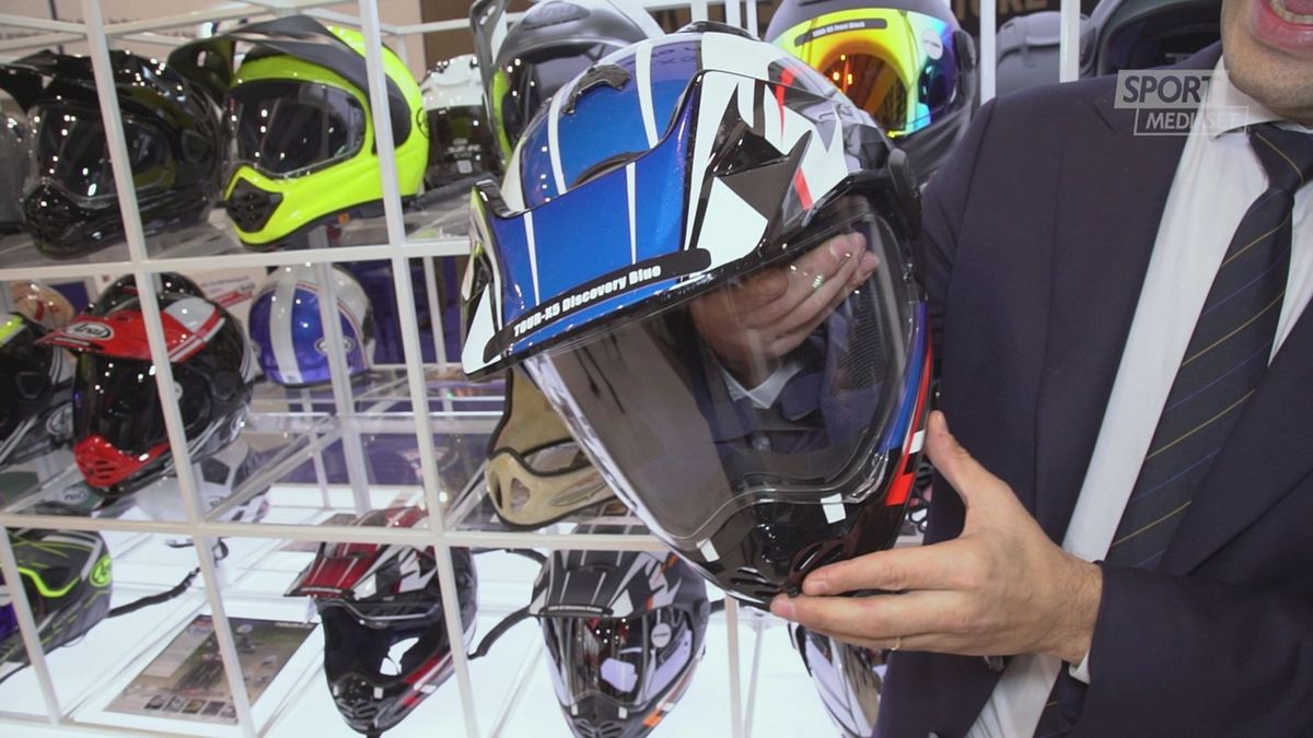 ARAI Tour-X5 