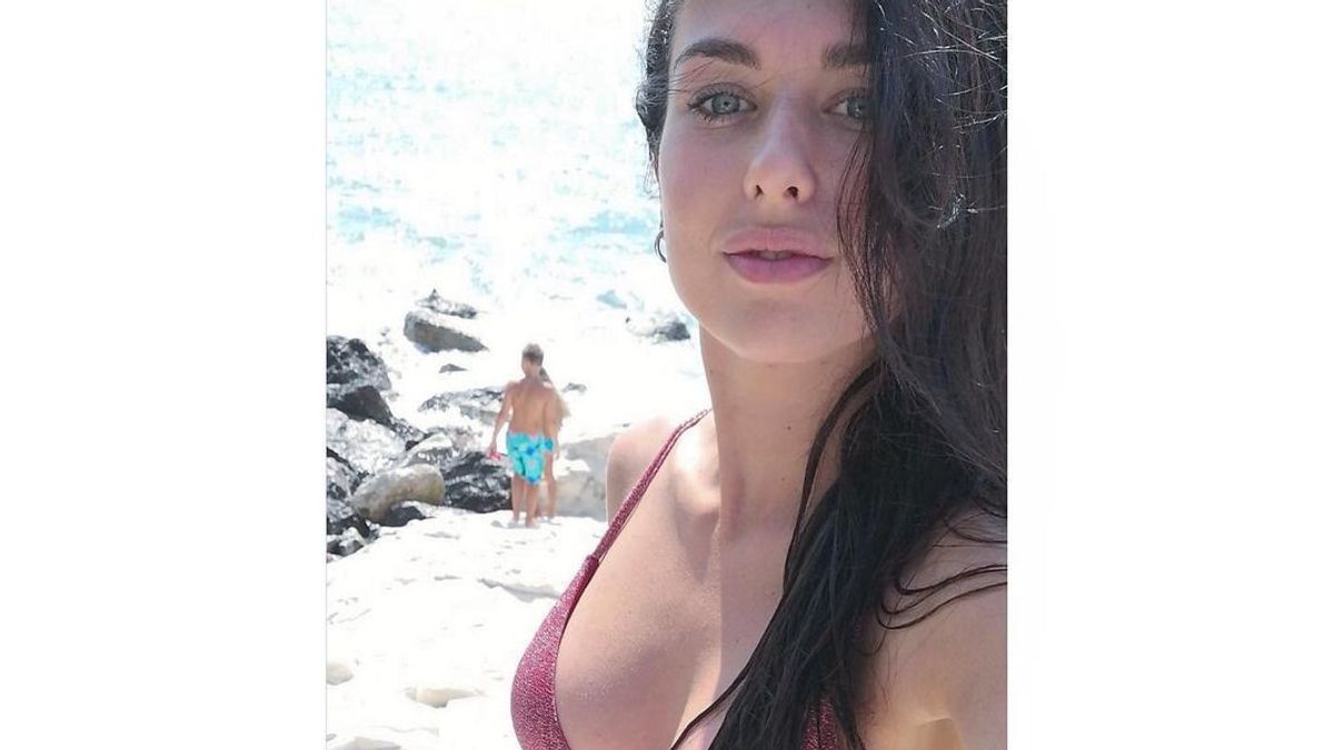 Simone Zanotti, giocatore della Vanoli Cremona, e la fidanzata Benedetta.