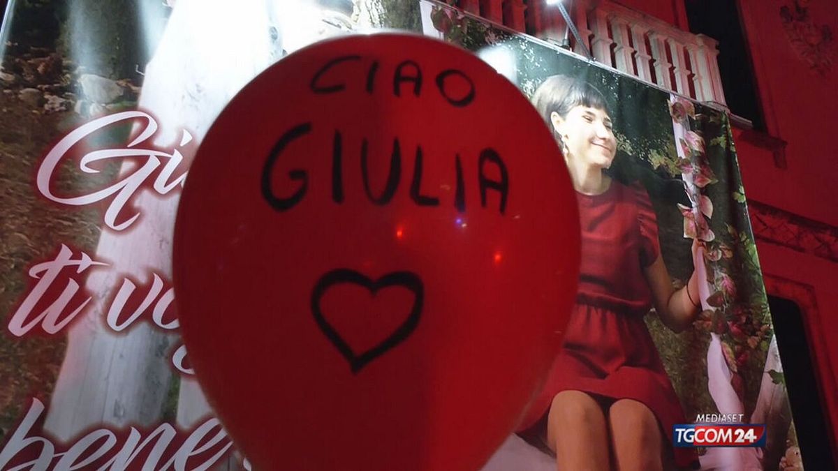 Giulia Cecchettin, papà Gino: "Il libro è per tutte le ragazze da salvare"