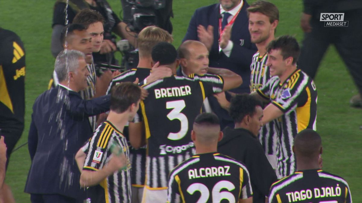 ALLEGRI CONTRO DIRIGENZA PER SITO 1