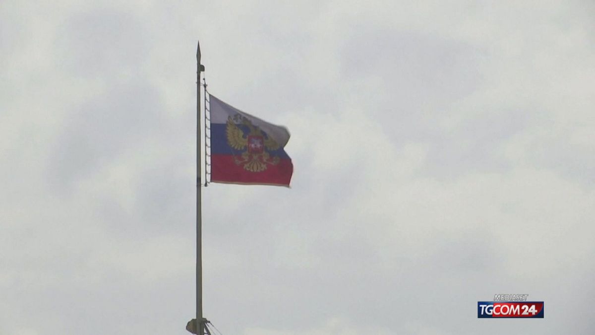 18.00 MOSCA BRINDA, UE RESTA FILO KIEV SRV